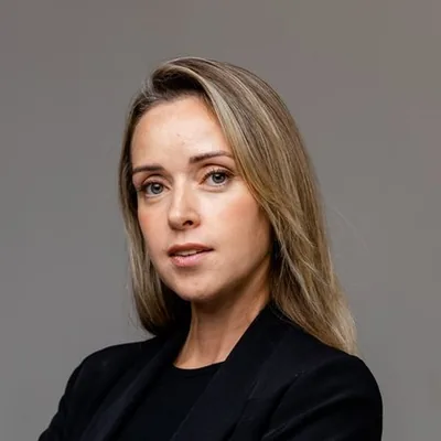 Юлия — рекрутер административного блока, Job Offer